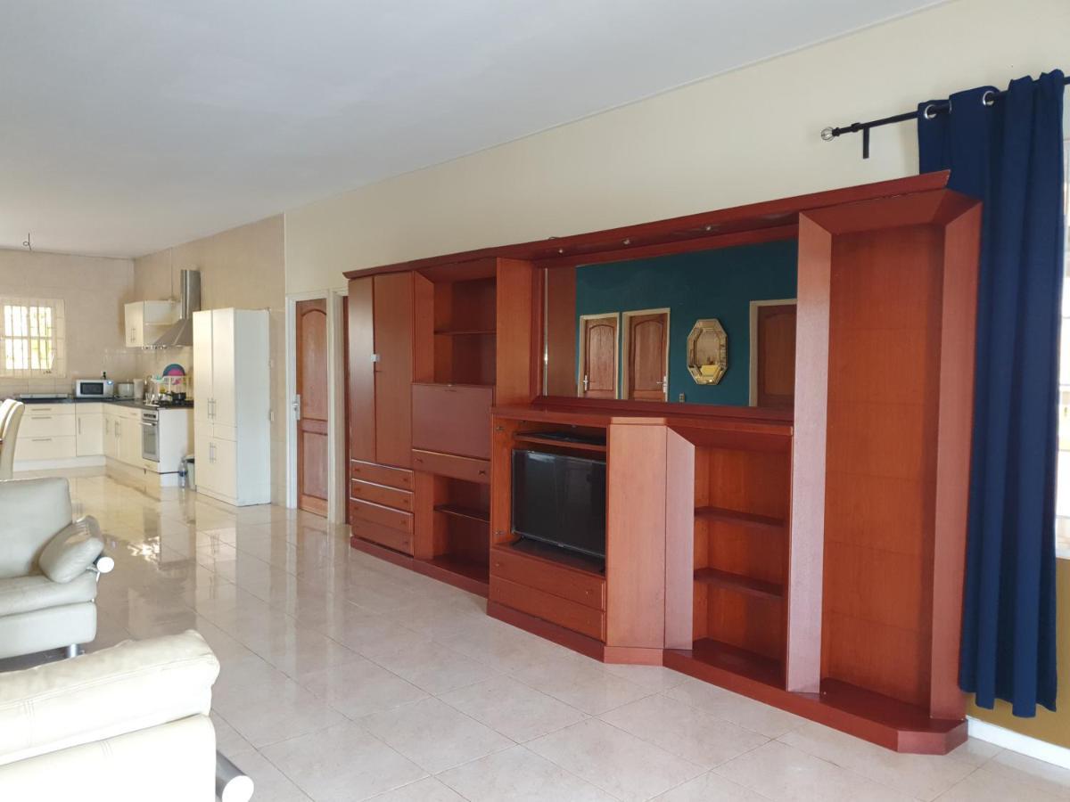 Chander'S Villa باراماريبو المظهر الخارجي الصورة