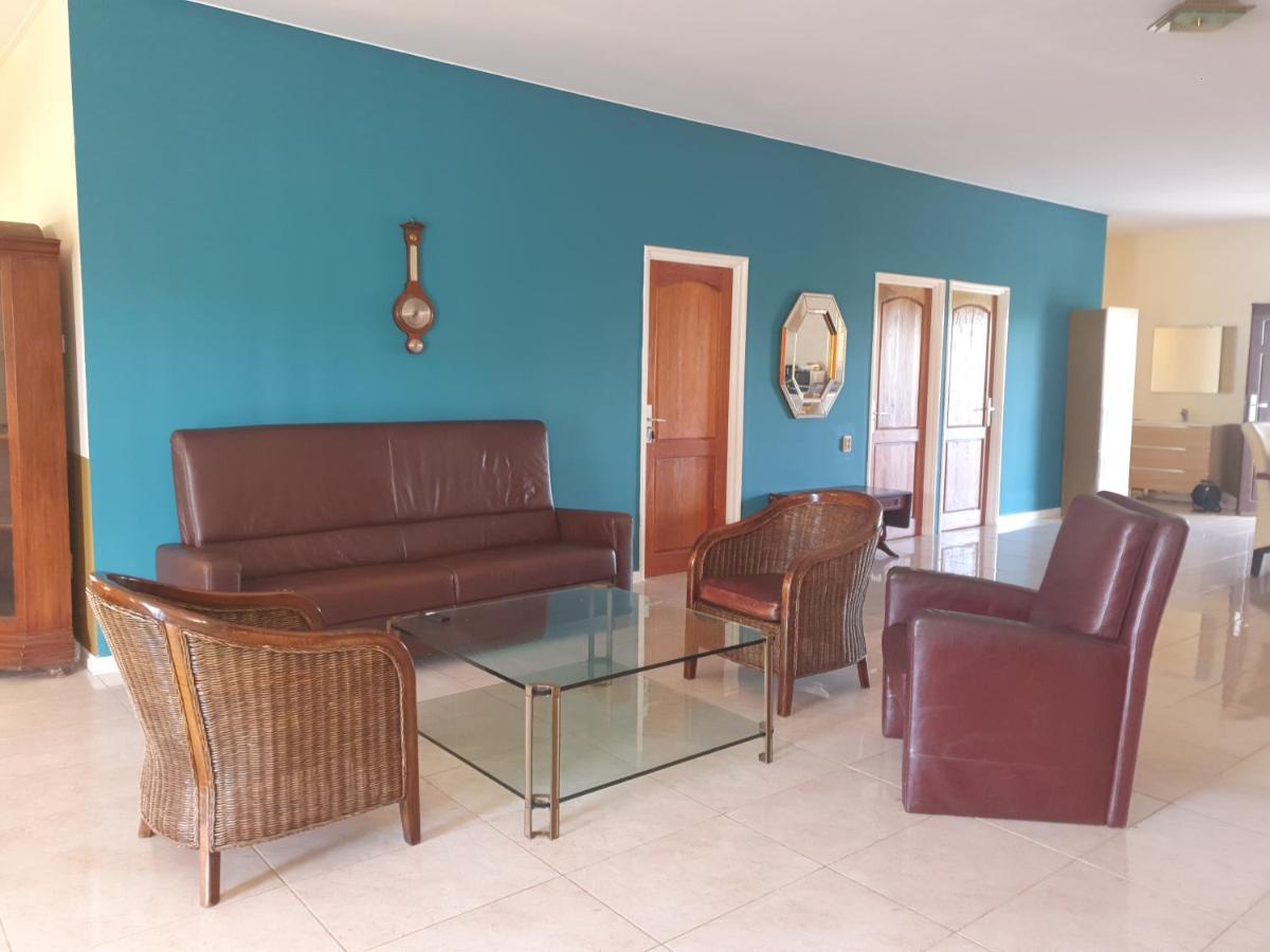 Chander'S Villa باراماريبو المظهر الخارجي الصورة
