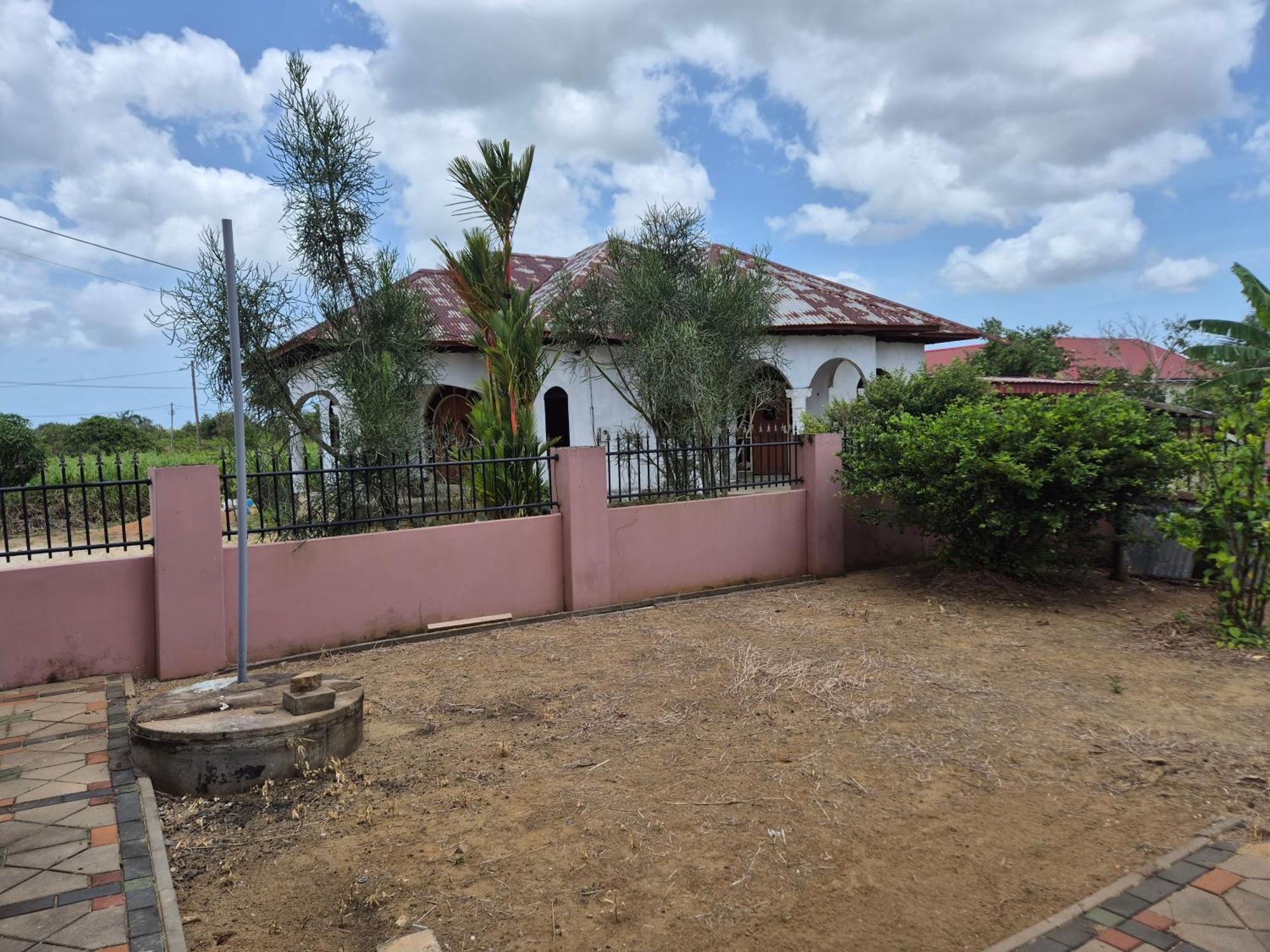 Chander'S Villa باراماريبو المظهر الخارجي الصورة