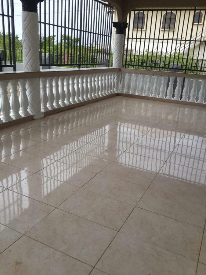 Chander'S Villa باراماريبو المظهر الخارجي الصورة